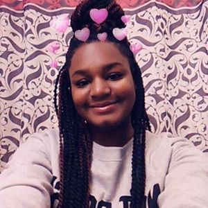 Meet your Posher, Amari